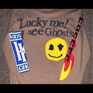 Lucky me I see ghosts Crewneck